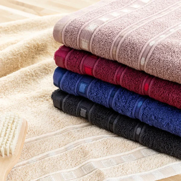 RĘCZNIK MICHAEL BASIC 70X140CM CREAM 3 RĘCZNIK MICHAEL BASIC 70X140CM CREAM 3